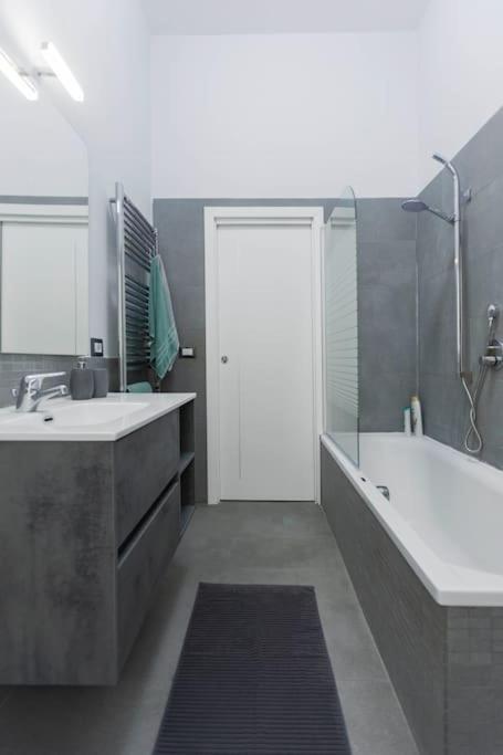 Mann House Napoli Appartement Buitenkant foto